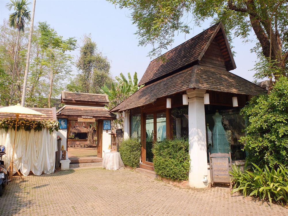 Baan Singkham Boutique